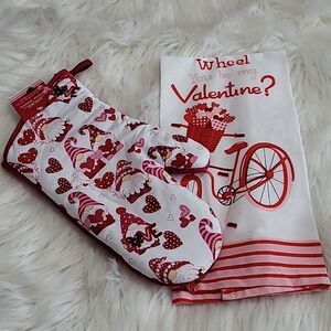 Oven Mitt and Towel LOVE  WHEEL YOU BE MY VALENTINE ? Set NWT